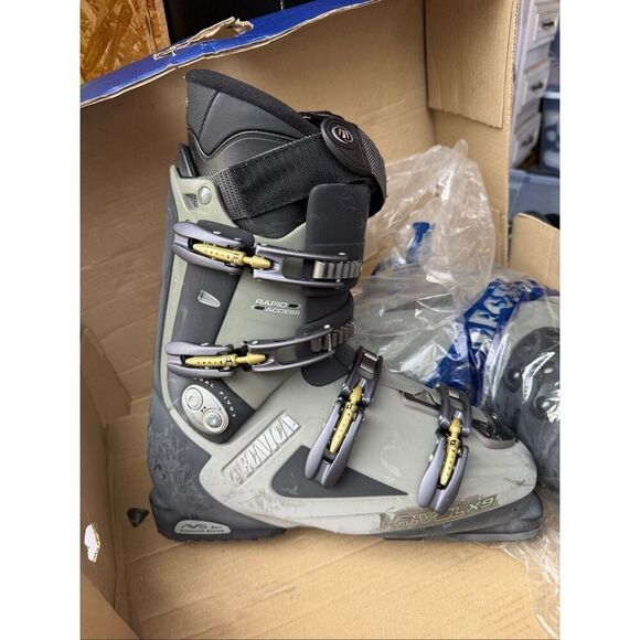 Tecnica Men\'s Size 11 Rival 9 Ski Boots Black Gray Winter Outdoor Sport main image 13